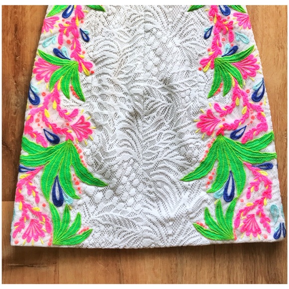 Lilly Pulitzer White Pearl Shift Dress sz 2 EUC - Picture 7 of 8